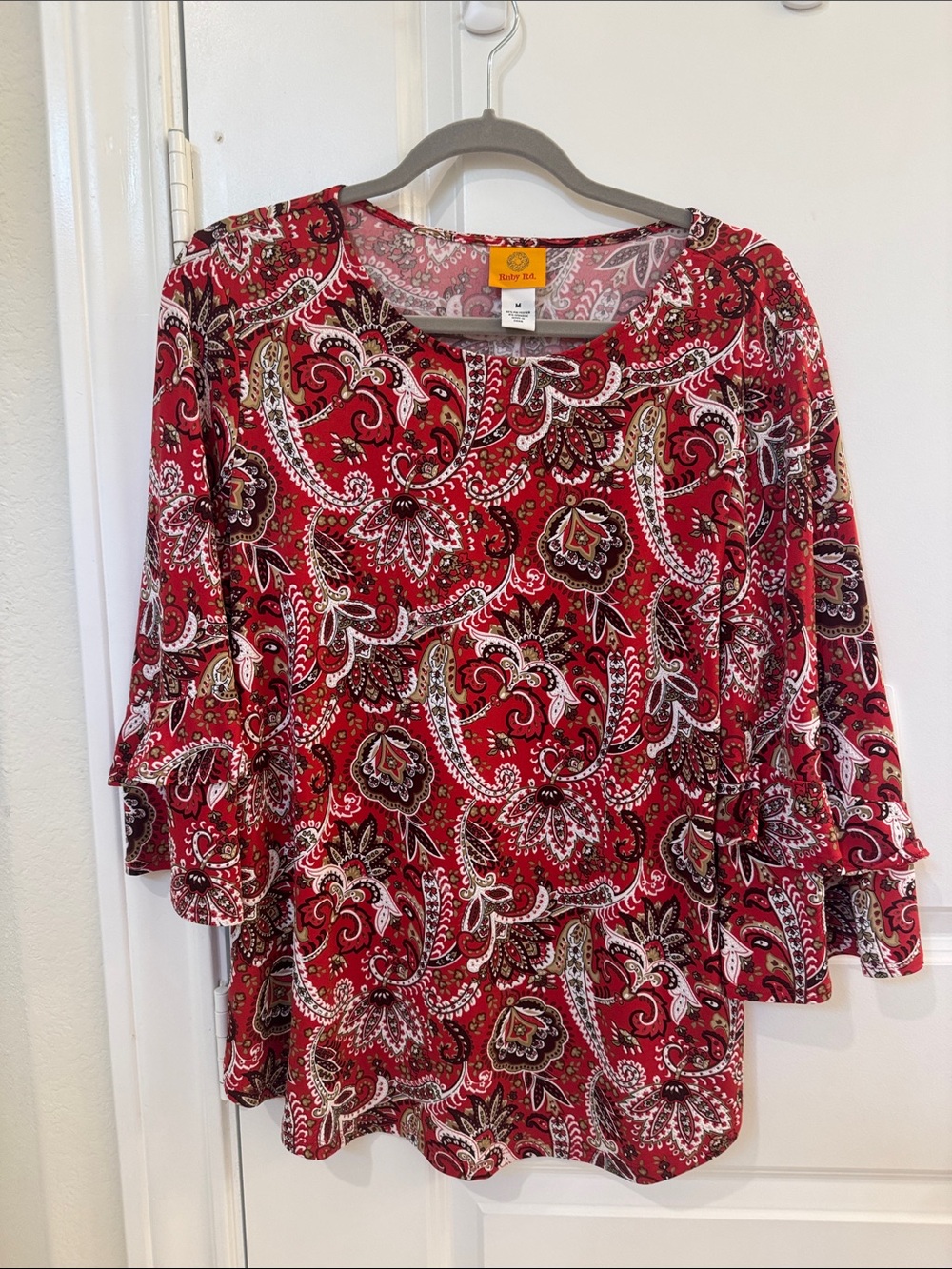 Women’s Red Paisley Ruffle-Sleeve Top